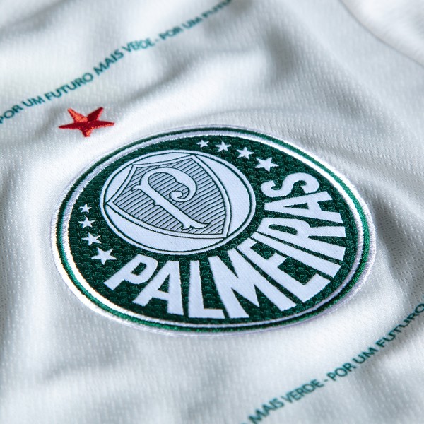 Palmeiras vai jogar final do Mundial com camisa branca da coleção antiga -  Lance!
