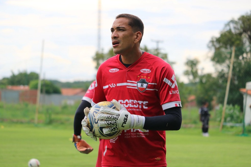 Joanderson, goleiro do River-PI — River-PI Série B