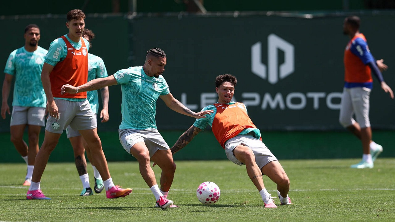 Escalação do Palmeiras: Gómez não tem fratura e treina antes do Dérbi; Paulinho pode ser novidade