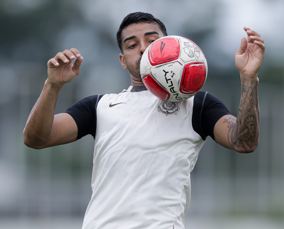 Matheus Bidu em treino do Corinthians — Foto: Rodrigo Coca/Agência Corinthians