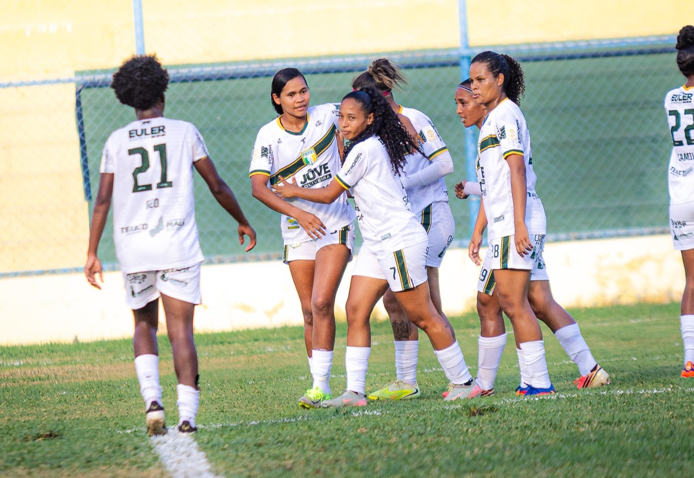 Piripiri goleia Skill Red e garante vaga na final do Campeonato Piauiense Feminino 2026