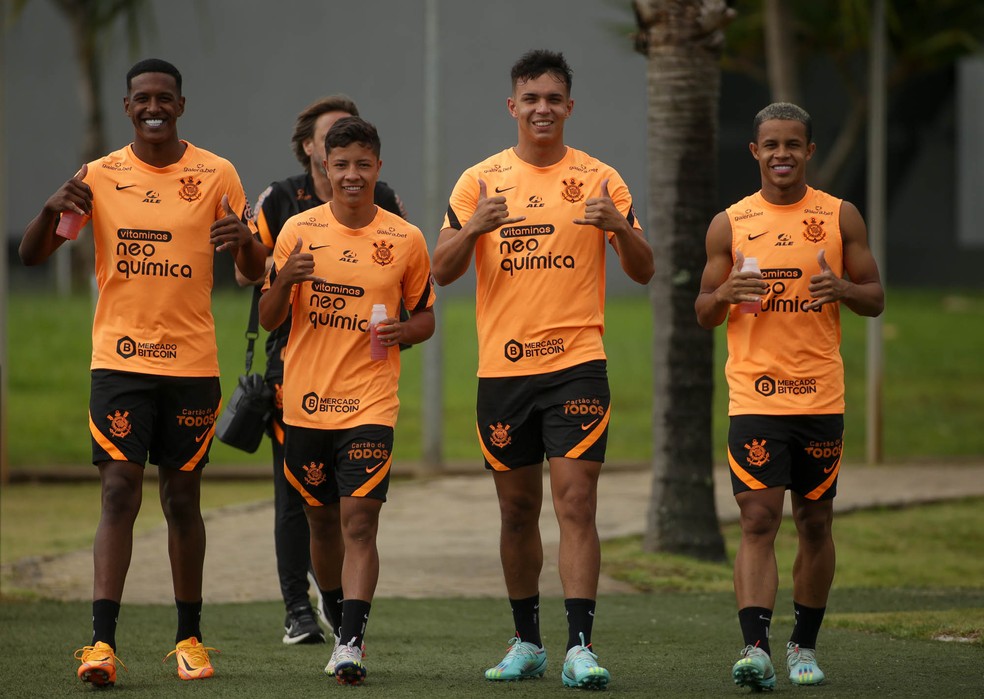 Relembre: 5 jogadores que chegaram ao Corinthians no fim de