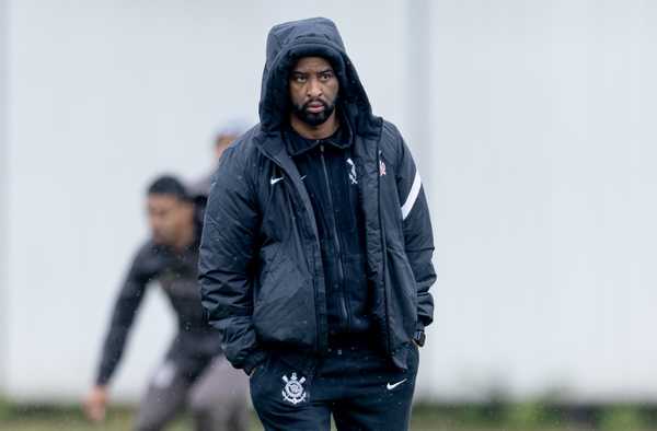 BOM TRABALHO! Dirigente foi fundamental para manter Ramón no Corinthians após proposta de seleção