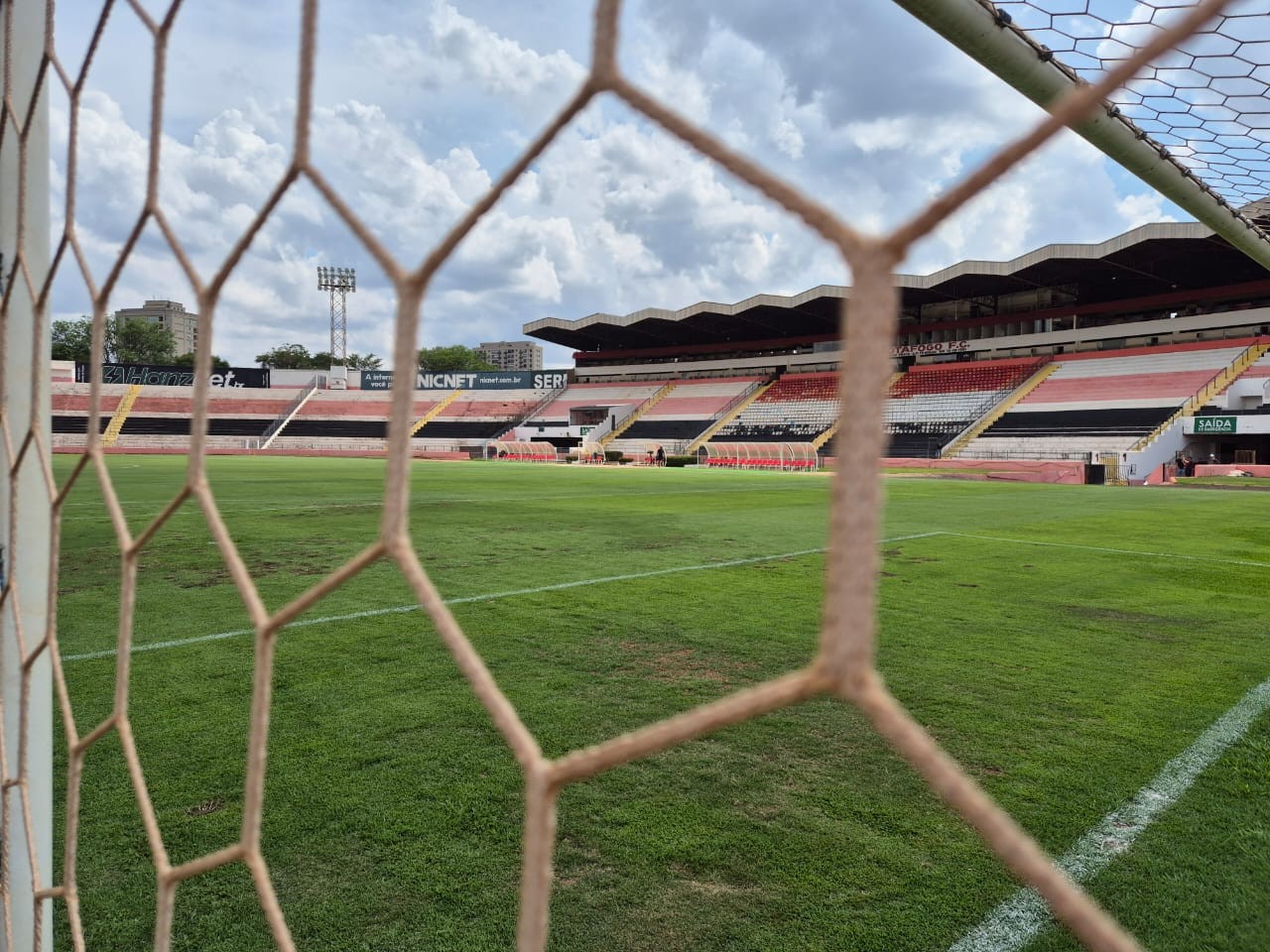 Botafogo-SP x Avaí na Série B: veja preços de ingressos e como comprar