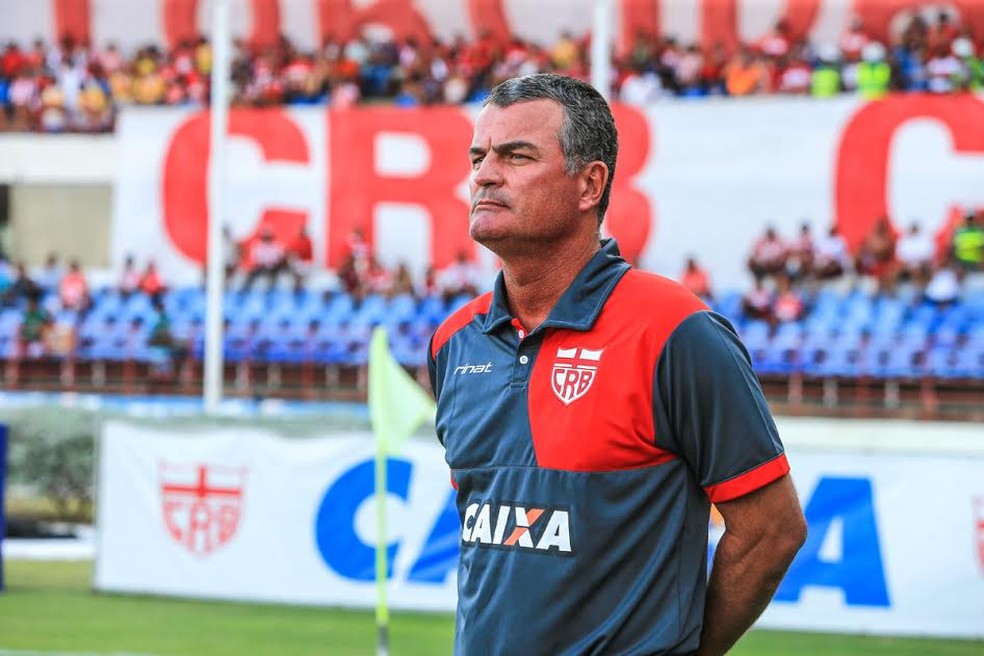 Mazola Júnior no comando do CRB em 2016 — Foto: Ailton Cruz/Gazeta de Alagoas