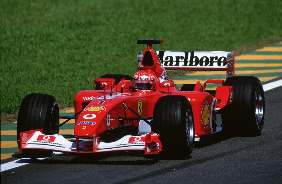Máquinas Eternas #11: Ferrari F2002 levou Schumacher ao