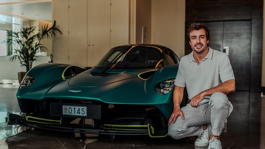 Fernando Alonso recebe Aston Martinesporte da sorte jogo de futebolR$ 17 milhõesesporte da sorte jogo de futebolMônaco