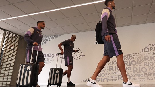 Botafogo terá desfalques no ataque contra o São Paulo; veja provável time - Equipes se enfrentam neste domingo, pelo Brasileirão