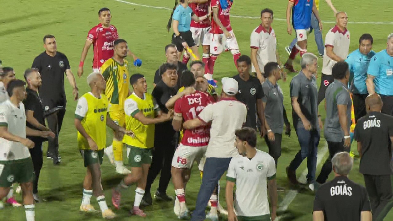 Vila Nova x Goiás: clássico goiano na Série B termina em confusão; veja