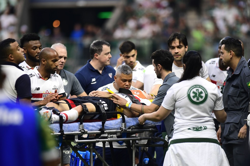 SITUAÇÃO DO JOGADOR! Patryck sai de ambulância em clássico, agradece apoio e mensagem aos torcedores