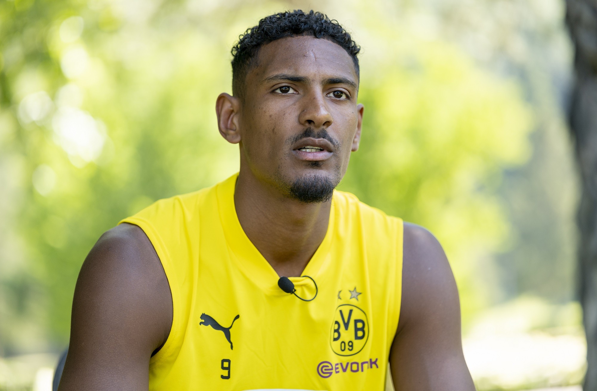 Haller volta a treinar com ex-clube Ajax três meses após diagnóstico de ...