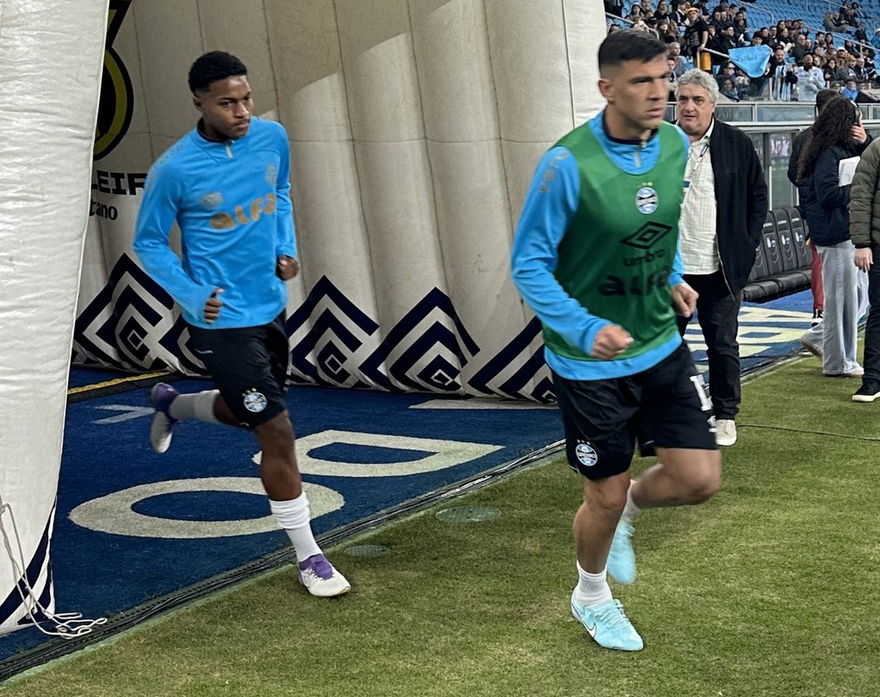 Grêmio no aquecimento na Arena — Foto: Divulgação/Grêmio