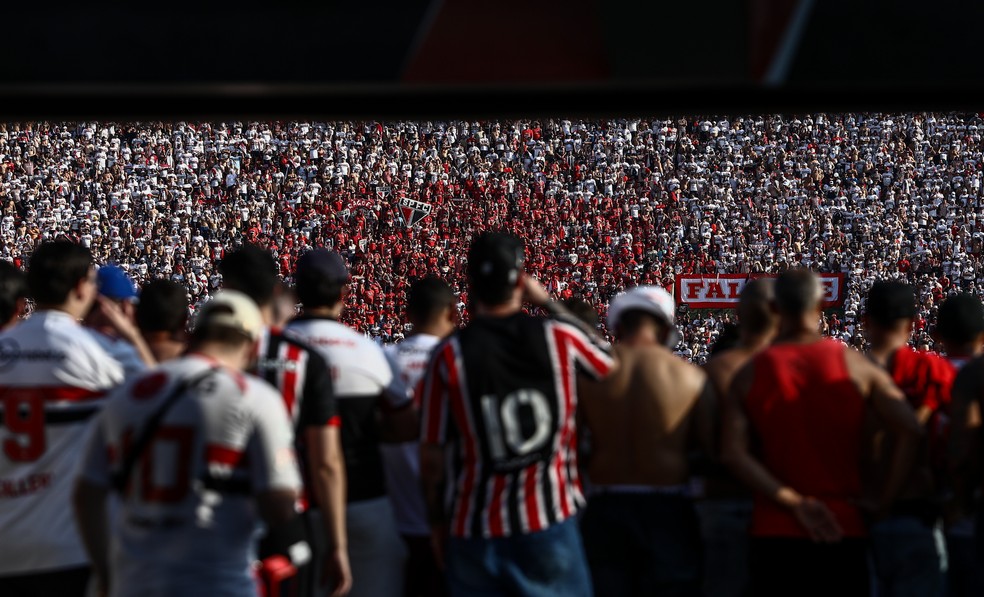 Torcida do São Paulo no Morumbi na final da Copa do Brasil contra o Flamengo — Foto: Felipe Iruatã / saopaulofc.net