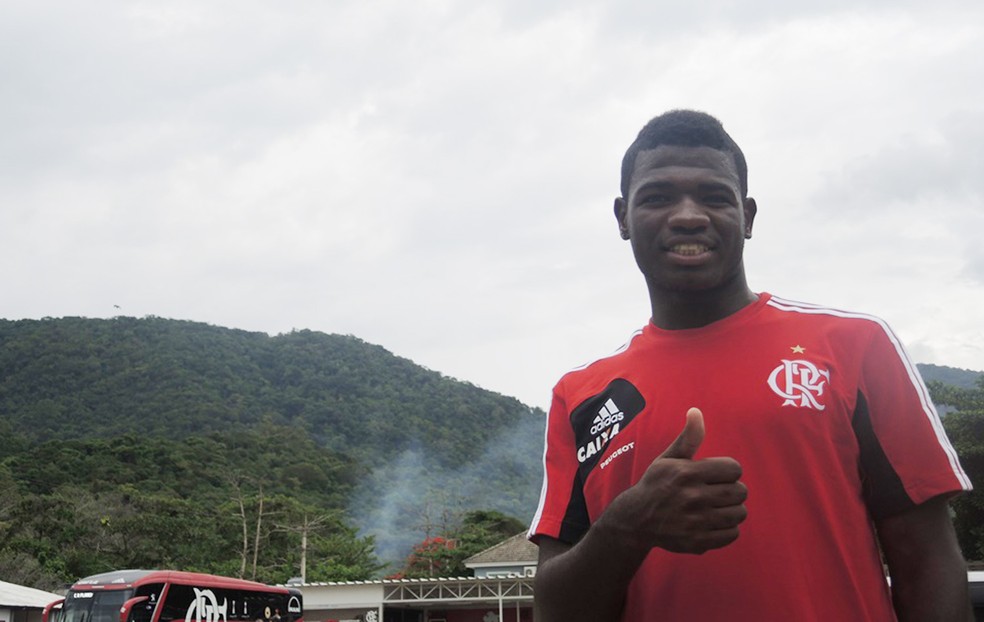 Feijão na passagem pelo Flamengo
