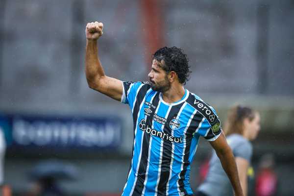 Diego Costa brilha em vitória do Grêmio e tem início promissor