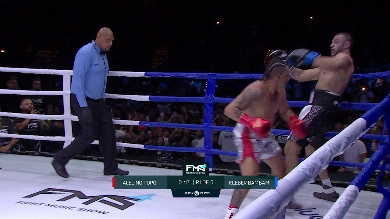 Interfaz de Platincasino mostrando una selección de juegos de slots y casino