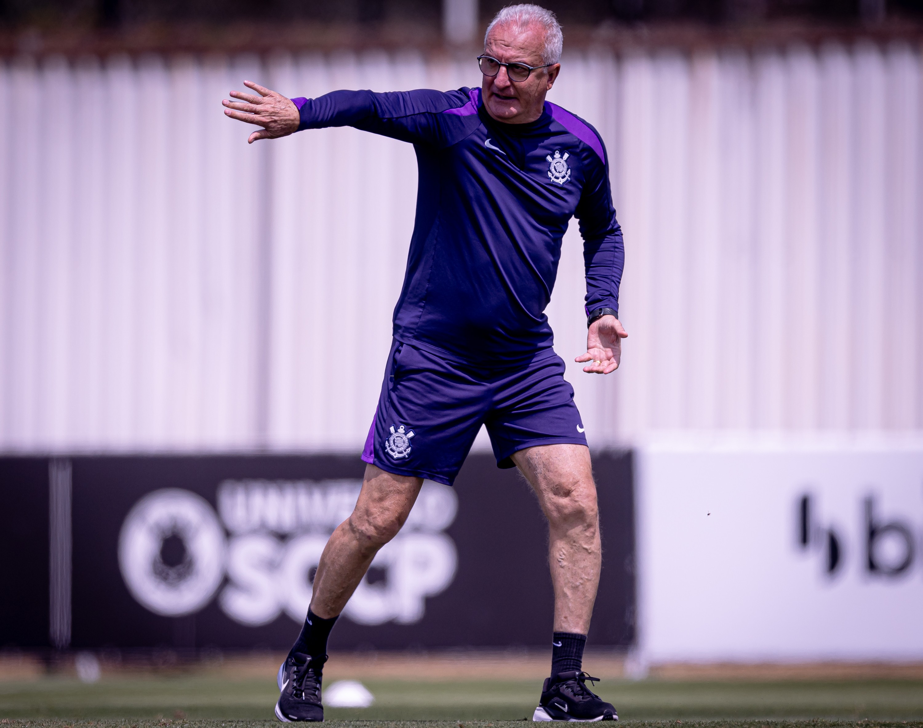 Dorival encerra ciclo no Corinthians sem contar com trio GYM no Brasileirão