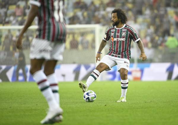 Marcelo justifies himself to CONMEBOL about making an offer in Argentinos Juniors x Fluminense and is waiting for the decision |  Fluminense