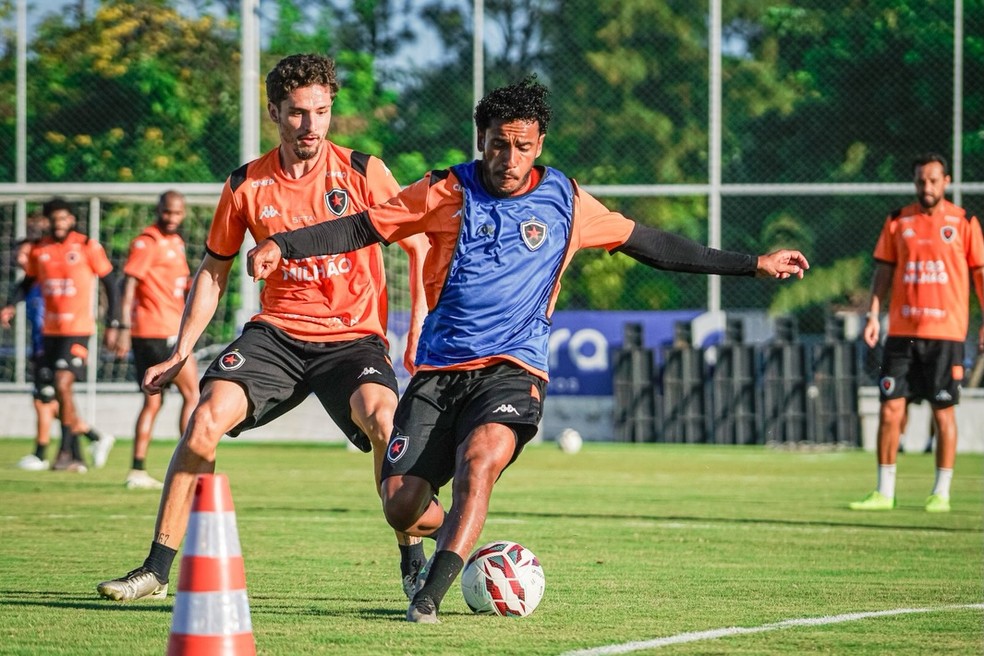 Diogo Matheus titular do Botafogo-PB