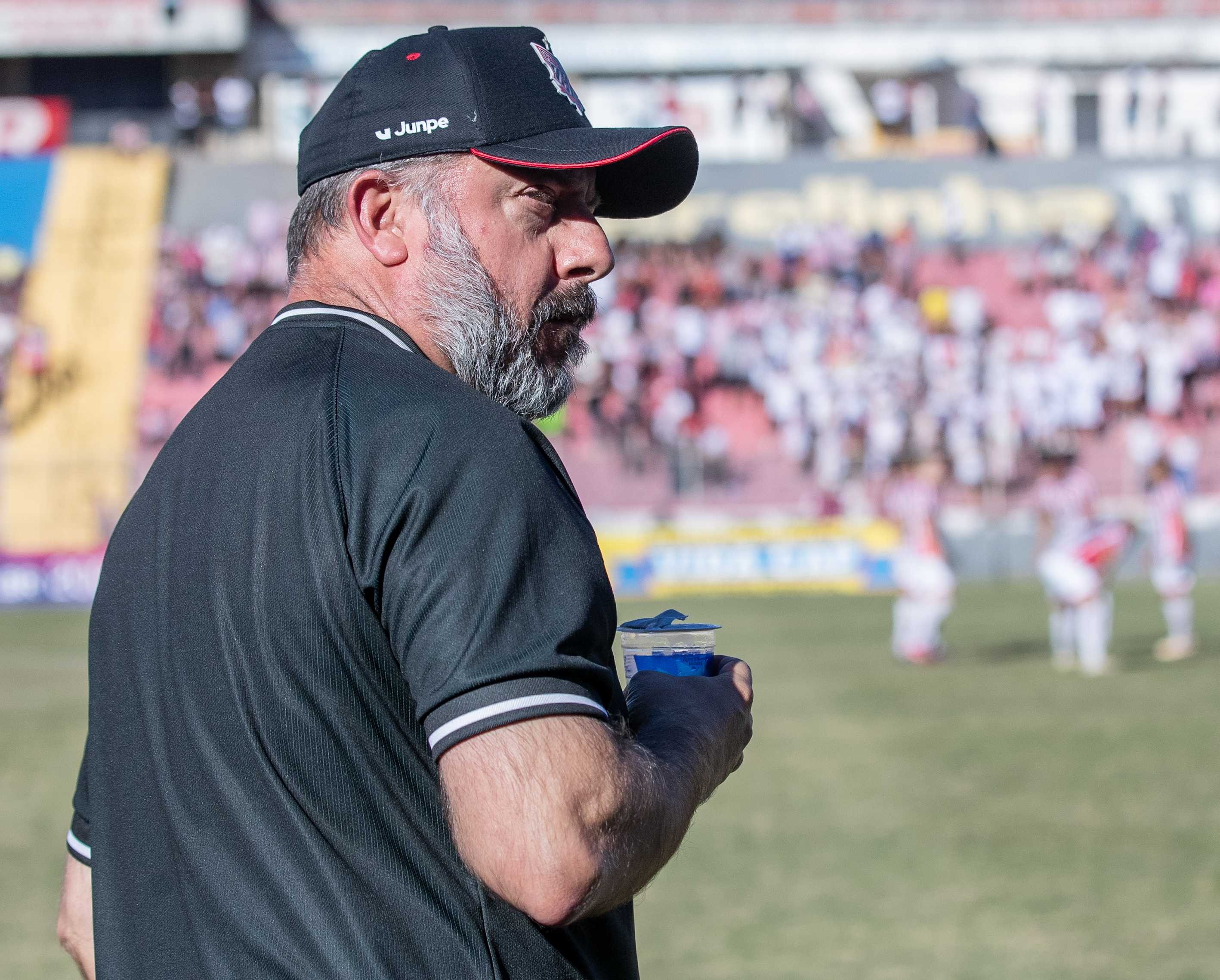 Vinícius Munhoz aprova estreia do Paulista e vê "margem para evoluir"