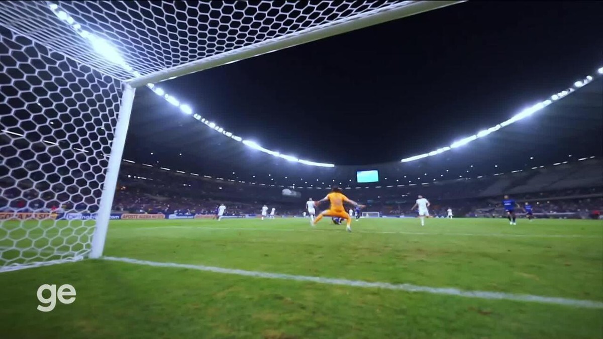 Santos x Cruzeiro: Rafael Papagaio lesiona joelho em treino e vira dúvida para estreia de Zé Ricardo