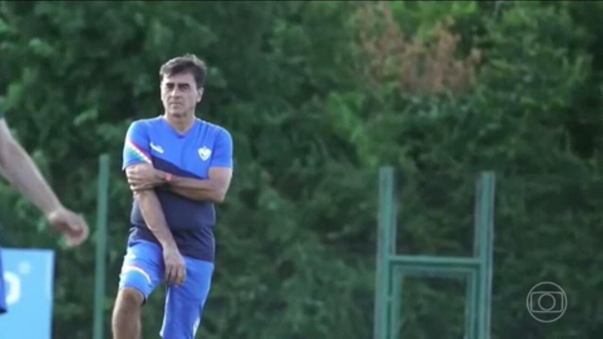 GUSTAVO QUINTEROS NO GRÊMIO! Técnico campeão em quatro países chega para liderar a temporada 2025!