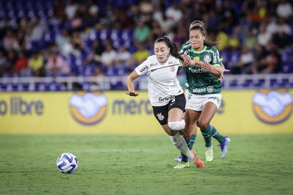 Palmeiras e Corinthians fazem semi do Paulista Feminino após final da  Libertadores, paulista feminino