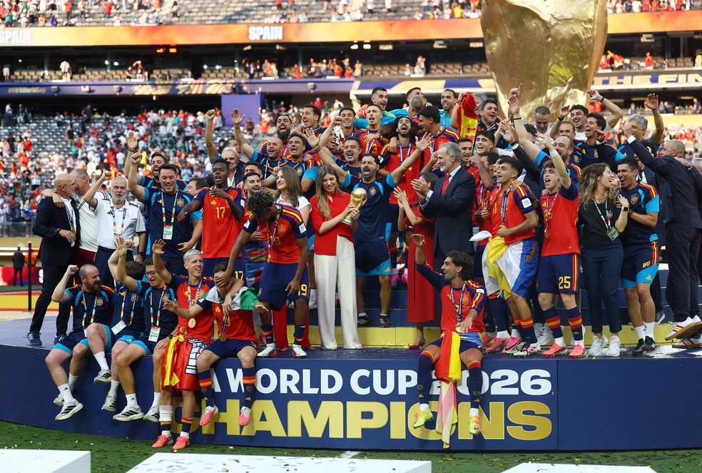 Espanha levanta troféu da Copa do Mundo — Foto: REUTERS/Hannah Mckay