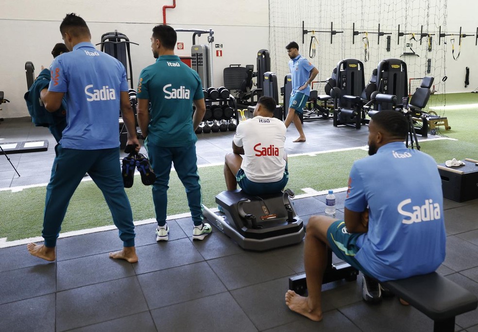 Jogadores da Seleção iniciam trabalhos na Granja Comary — Foto: Rafael Ribeiro / CBF