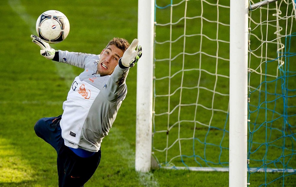 Holandeses e belgas sonham com a BeNe Liga - SoccerBlog