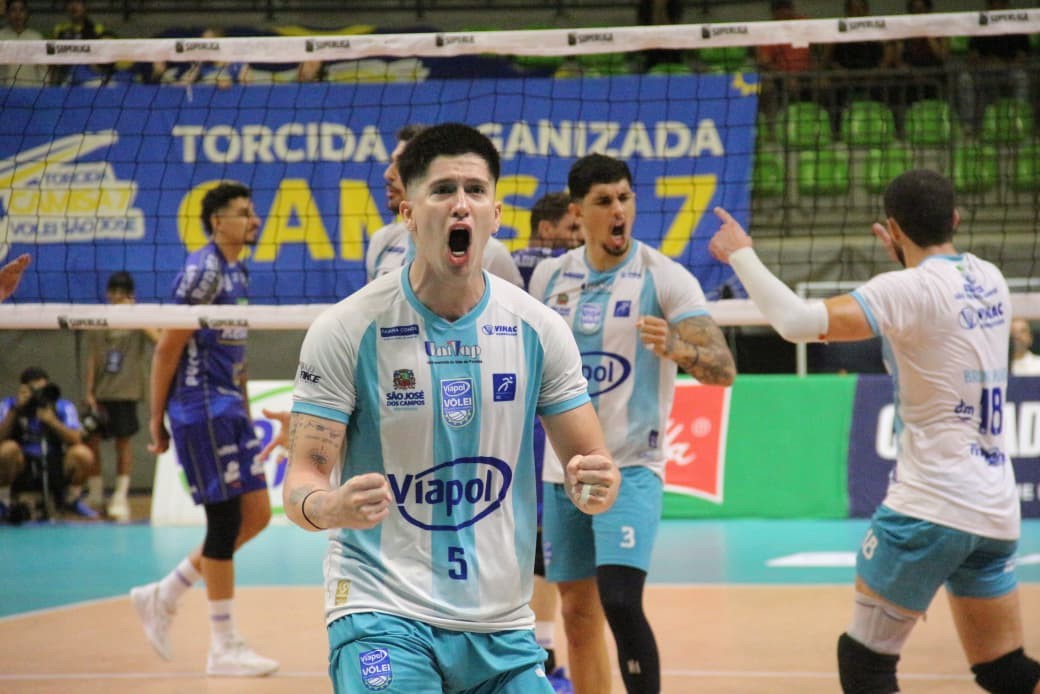 Vôlei São José renova contrato com ponteiro Sérgio Camargo para a temporada 2026/27