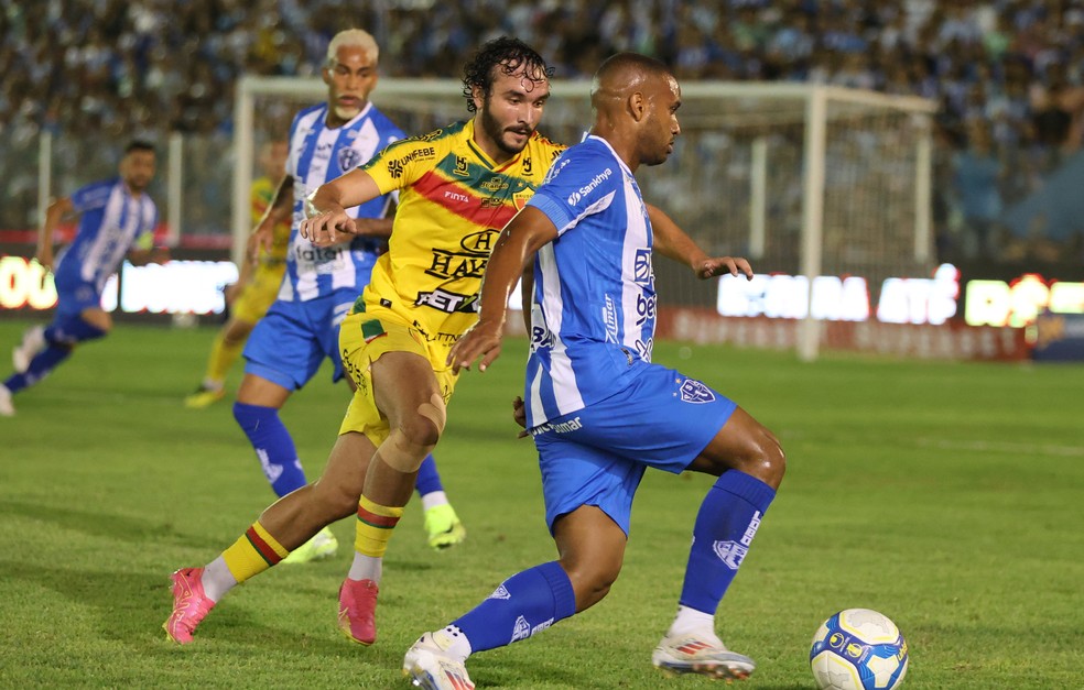 Brusque perde para o Paysandu e é o primeiro rebaixado à Série C 2025 |  brusque | ge