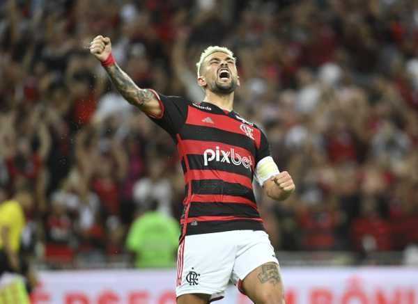 Destaques de Arrascaeta, De la Cruz e Luiz Araújo na vitória do Flamengo