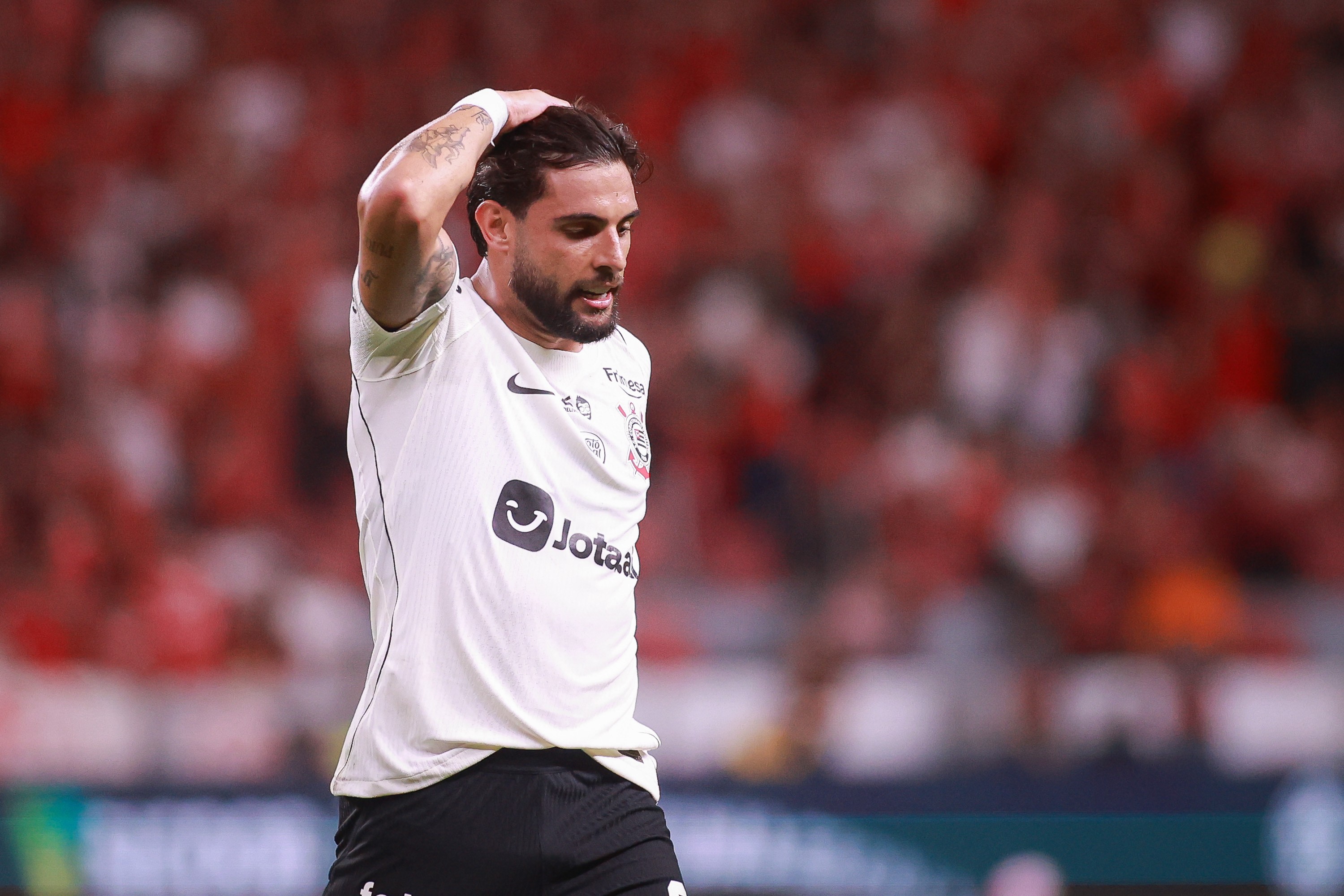 Clássicos e confrontos diretos: como será a sequência decisiva do Corinthians no Brasileirão