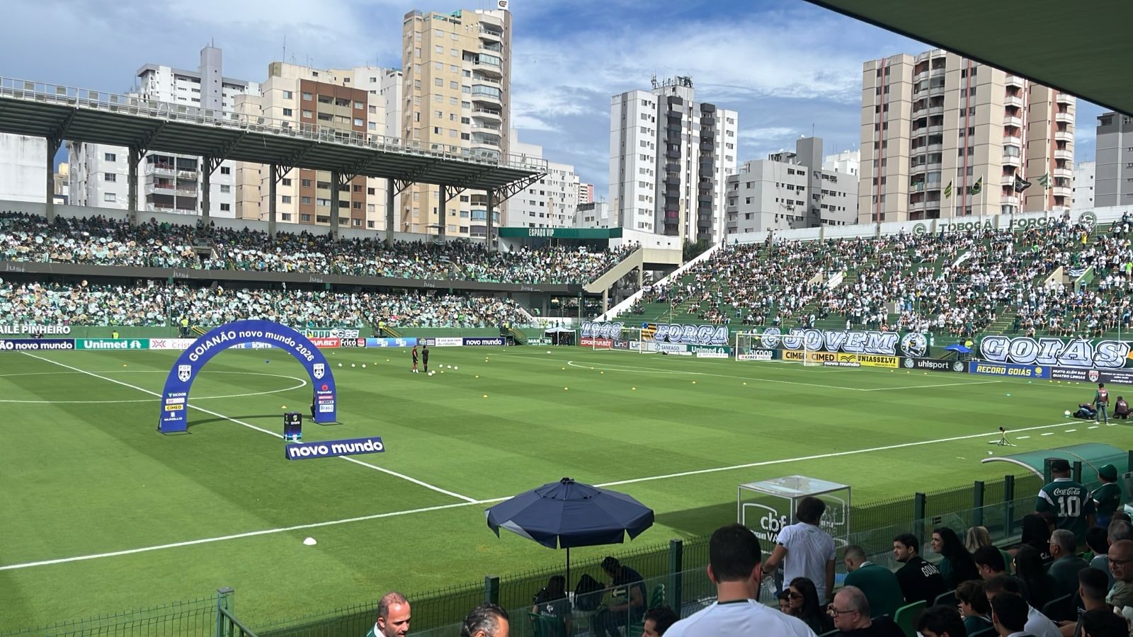 Goiás x Criciúma: onde assistir ao vivo, horário e escalações | Ge