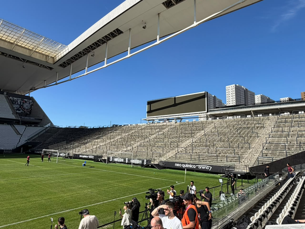 entenda o motivo do novo gramado da Arena ter incomodado os jogadores do Corinthians