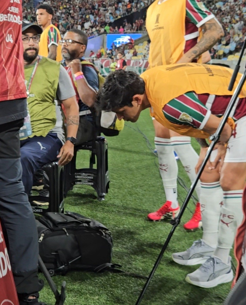 Fluminense vive noite de cabeça dividida em campo e na torcida pelo Ind. Rivadavia; veja imagens