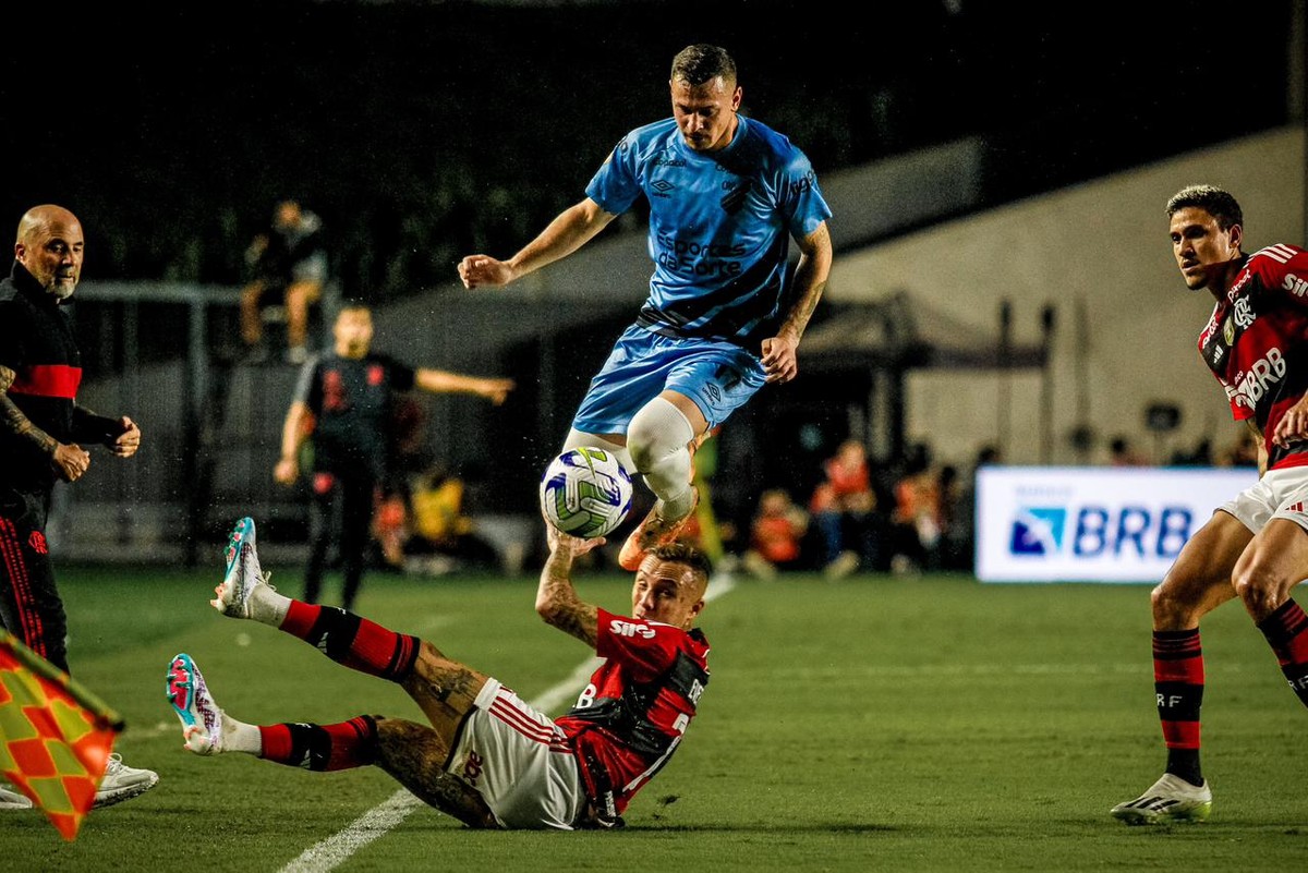 Atuações do Flamengo: Sampaoli, Gabigol e David Luiz são os piores contra o Athletico; dê as suas notas