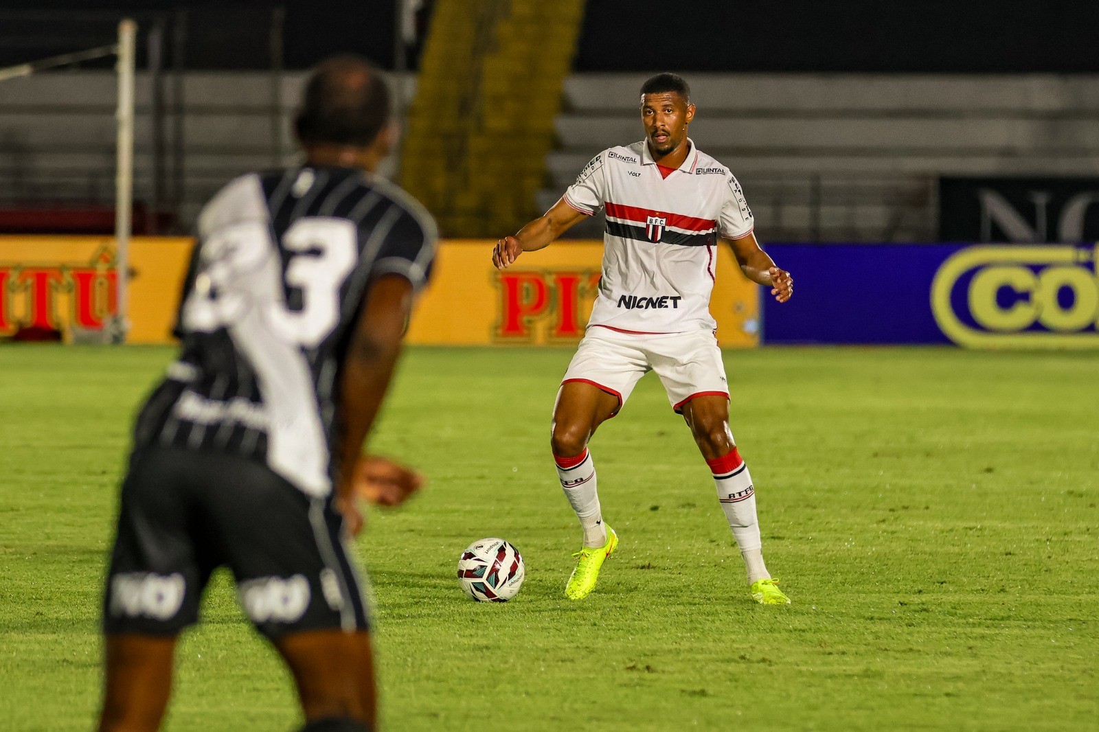 Vilar fala sobre alívio de pressão após vitória do Botafogo-SP e projeta sequência na Série B