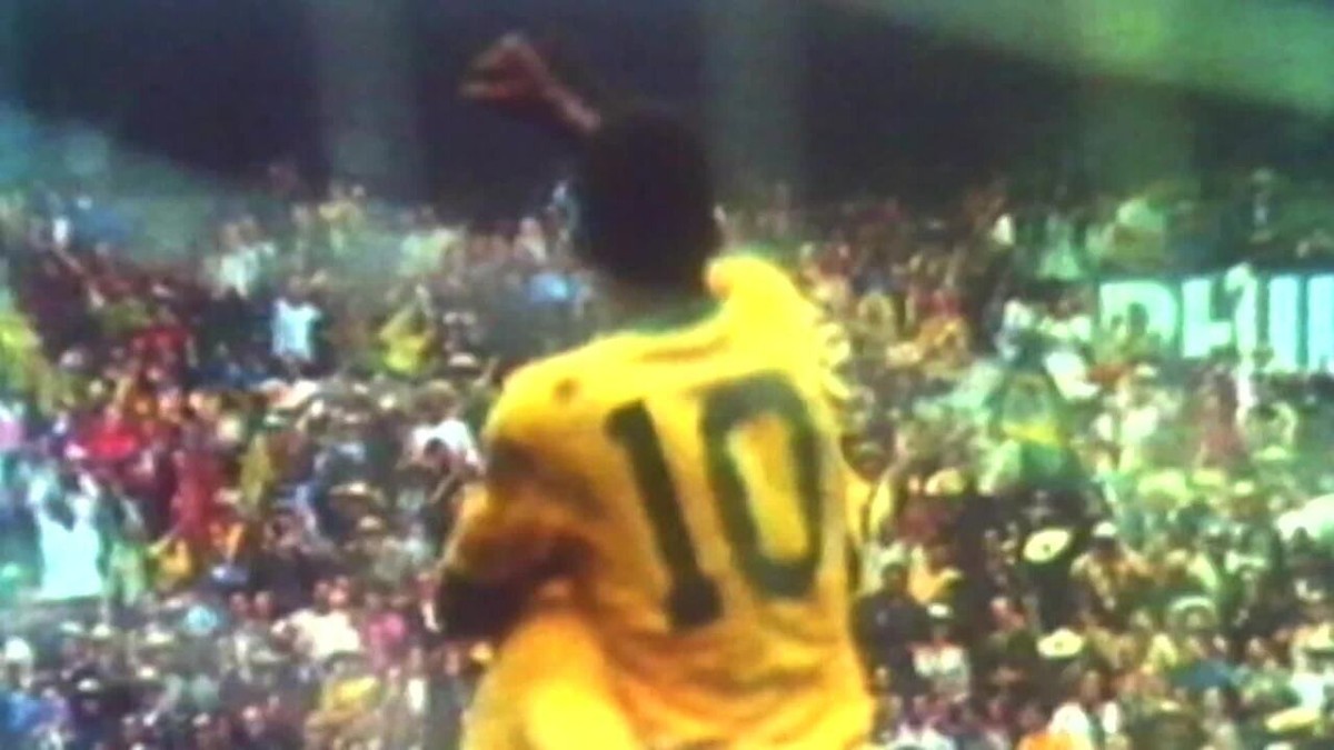 Pelé, lenda do futebol brasileiro, morre aos 82 anos