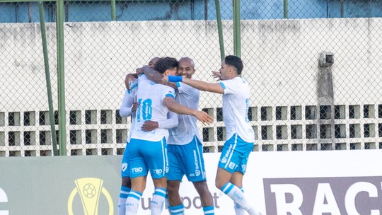 Chances Série C: Londrina perto de acesso; Brusque e Náutico na briga após tropeço do Guarani - Foto: (Lucas Emanuel/AGIF)