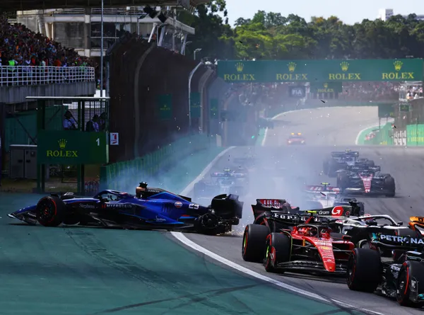 Fórmula 1: Max Verstappen ganha GP de São Paulo sem atropelos