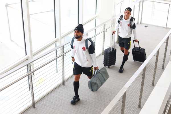 Resort, treino aberto e apenas duas folgas: a programação do Flamengo em Orlando
