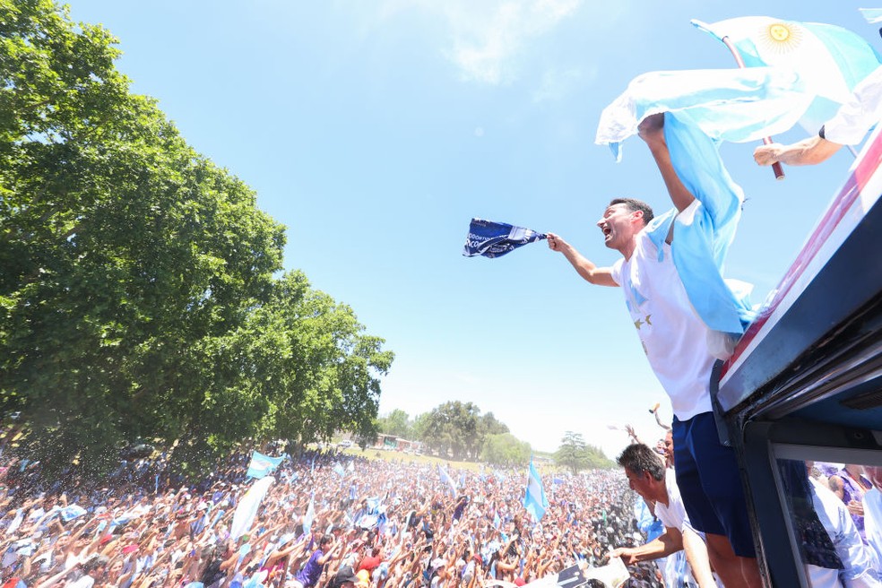 Lionel Scaloni durante as comemorações na Argentina pelo título da Copa do Mundo 2022 — Foto: Getty Images