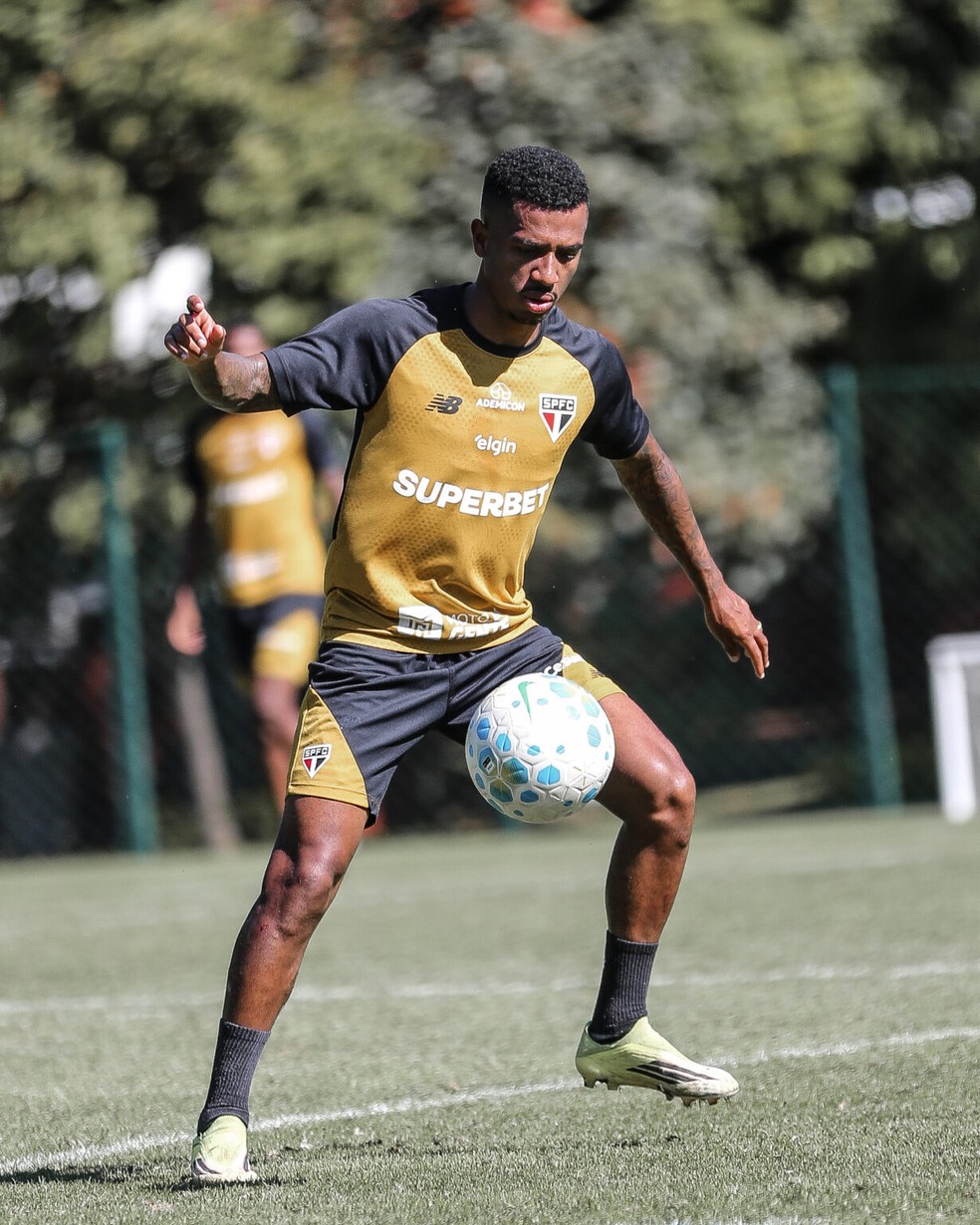 Marcos Antônio participou de treinamento do São Paulo