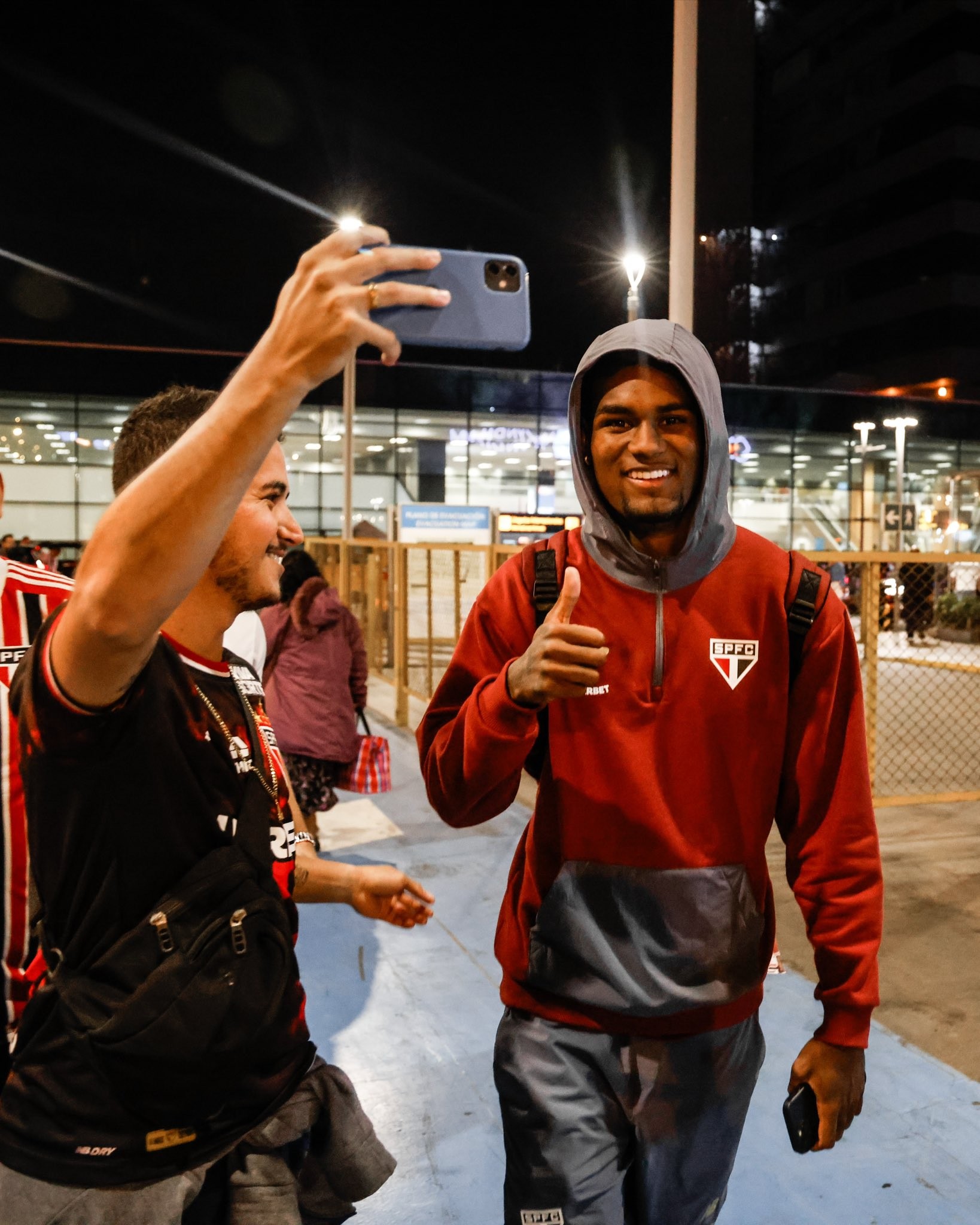 Lucas Ferreira iguala marca de jogos de William Gomes em dez meses no São Paulo