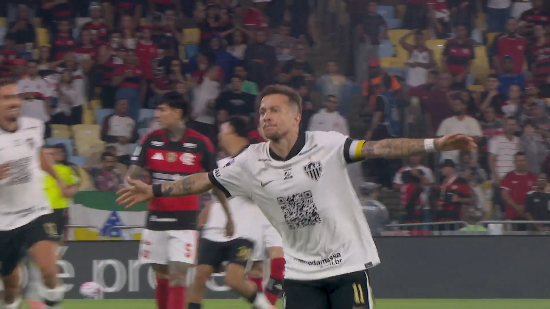 Flamengo x Atlético-MG: o que é o QR Code na camisa do Galo?