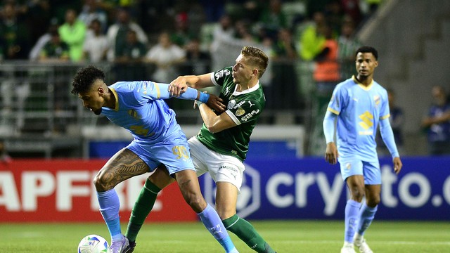 Bruno Fuchs em partida do Palmeiras contra o Bolívar