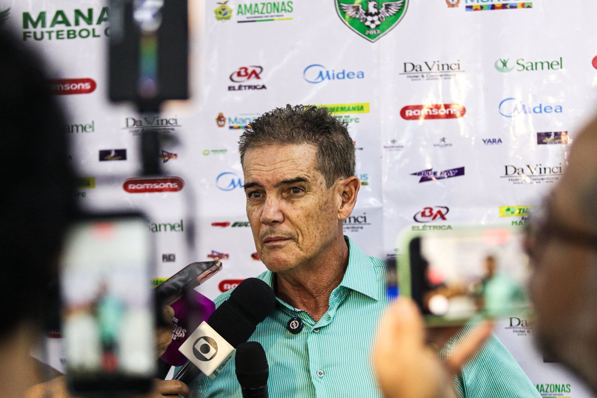 Manaus chega a cinco jogos sem vencer mesmo após troca de técnico e chegada de reforços