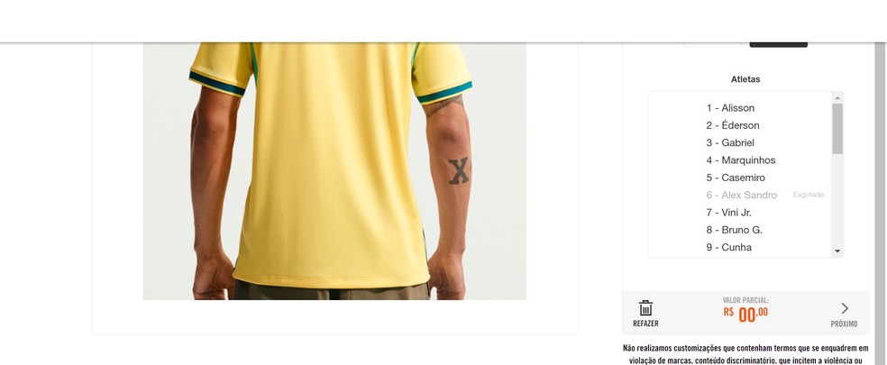 Camisa personalizável com o nome de Alex Sandro indisponível — Foto: Reprodução/Nike